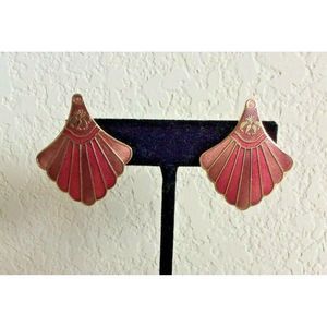 Vintage Cloisonne Gold Tone Shell Clip On Earrings